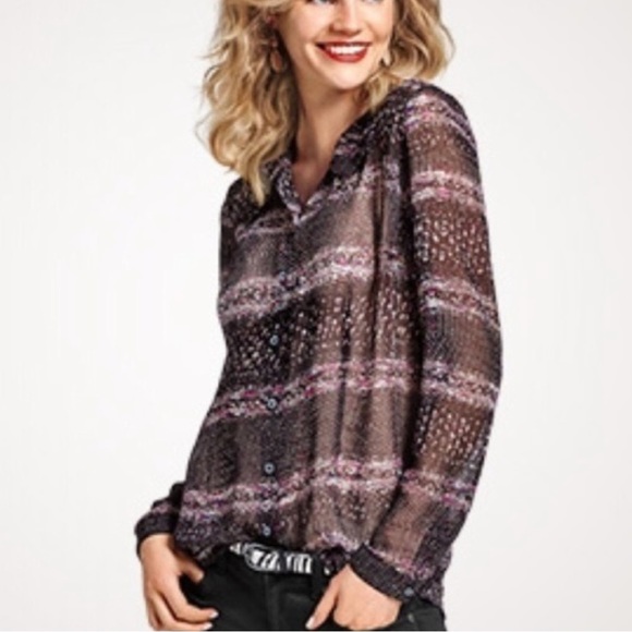 Cabi Paris Calligraphy Brushed  Sheer Button Front Long Sleeve Blouse Top size M - Picture 1 of 10